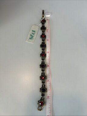 NWT Costume Vintage-Inspired Women's Bracelet with Red Stones